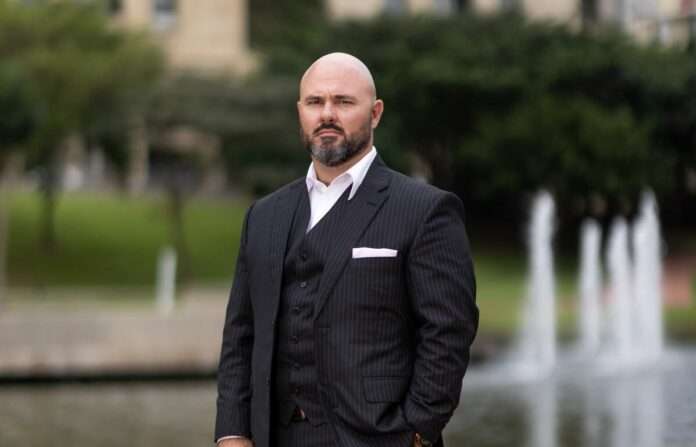 MoneyTribe21 trader development platform founded by professional trader Justin Harrison helping aspiring traders build financial knowledge and discipline.